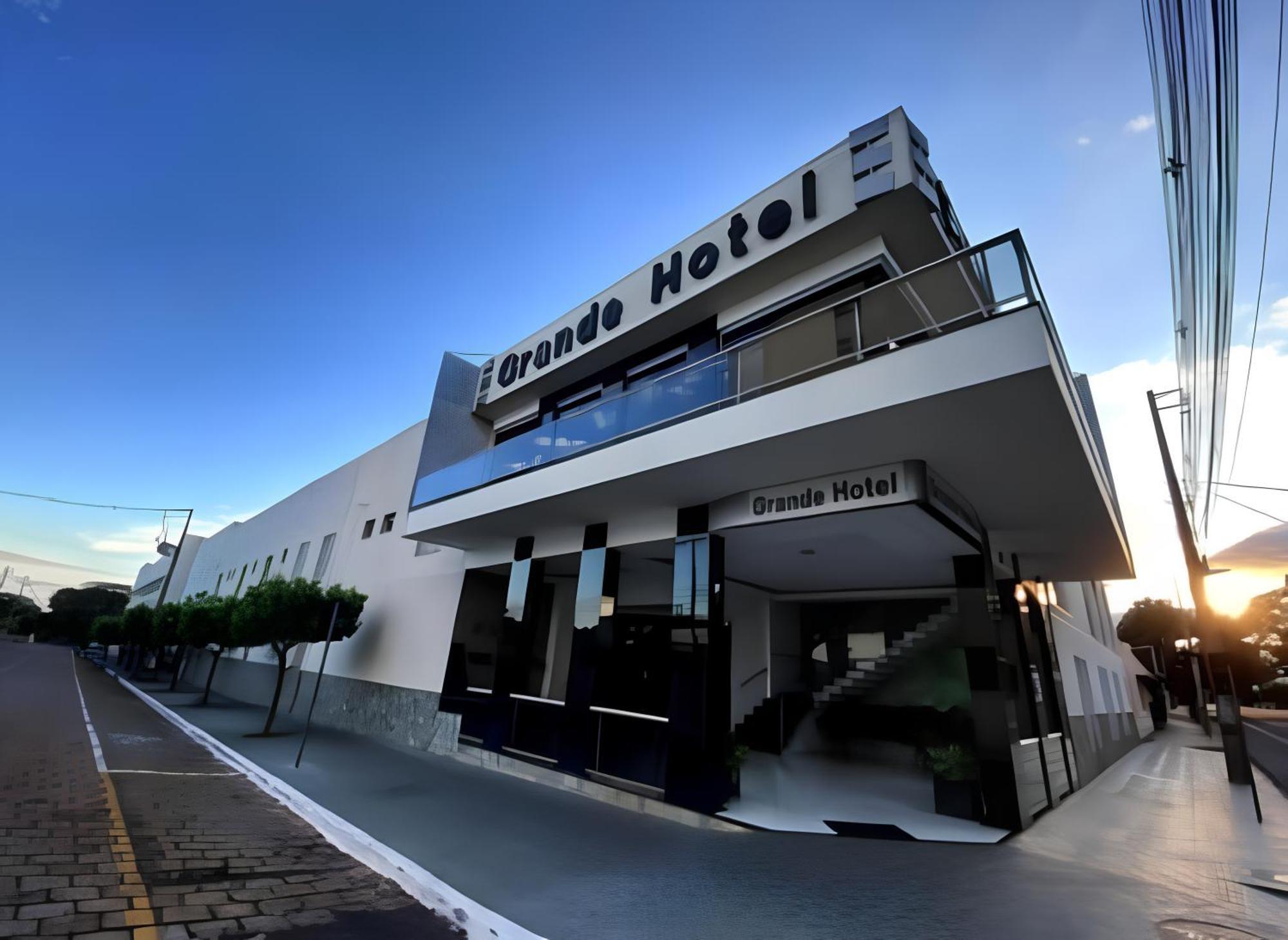Grande Hotel Paranavaí Exterior photo